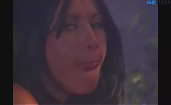 Lustful couple enjoys wild oral adventures in the forest